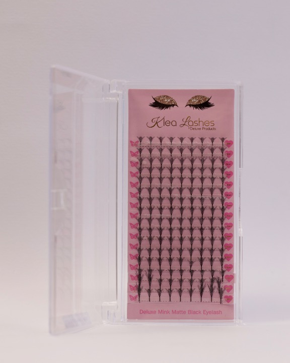 Wispy Lashes