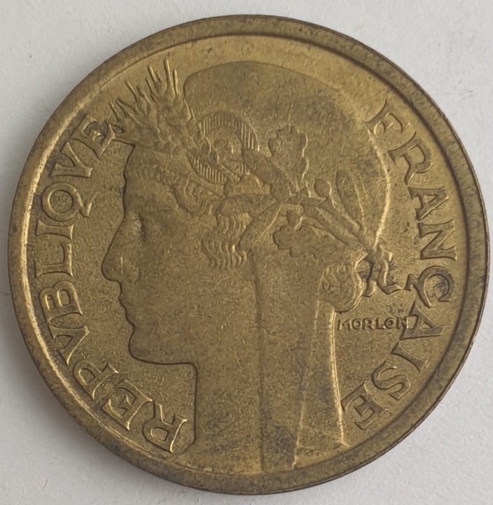 France - 2 Francs 1937