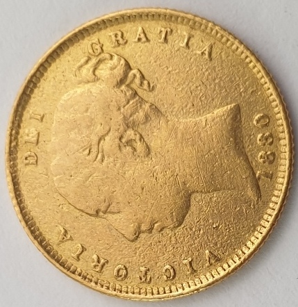 England - Half sovereign 1880 shield with damage