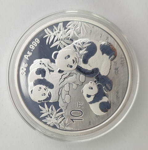China - 10 Yuan 2025, Panda, Silver 999 *