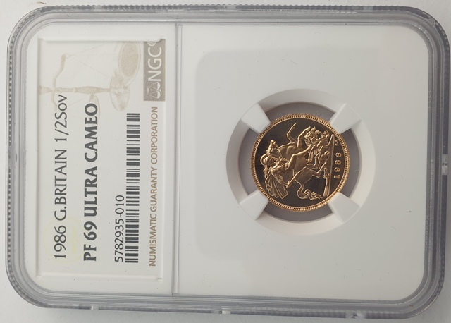 England - Half Sovereign 1986 PF69